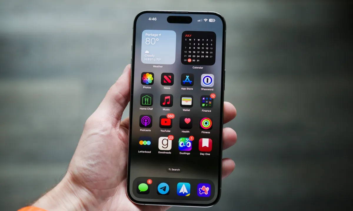 iOS 18.3.2: Apple’s Surprise Update Tackles a Critical Security Flaw