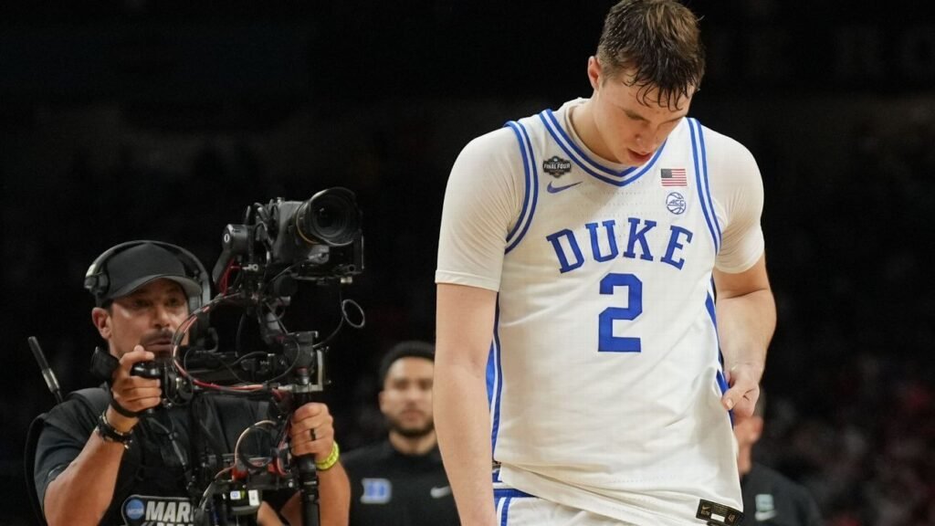 For Duke, stunned silence after epic collapse in Final Four
