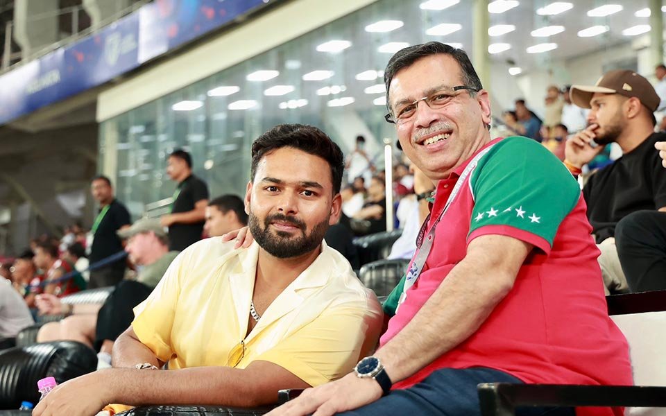 [WATCH] IPL 2025: LSG cricketers congratulate Mohun Bagan Super Giant for ISL triumph