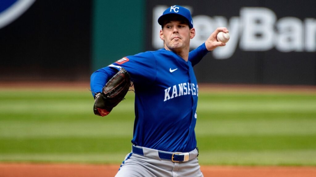 Royals’ Cole Ragans fights hamstring cramping to get 1st win
