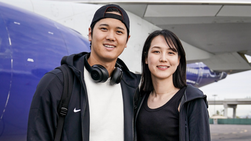 Dodgers placing Shohei Ohtani on paternity list