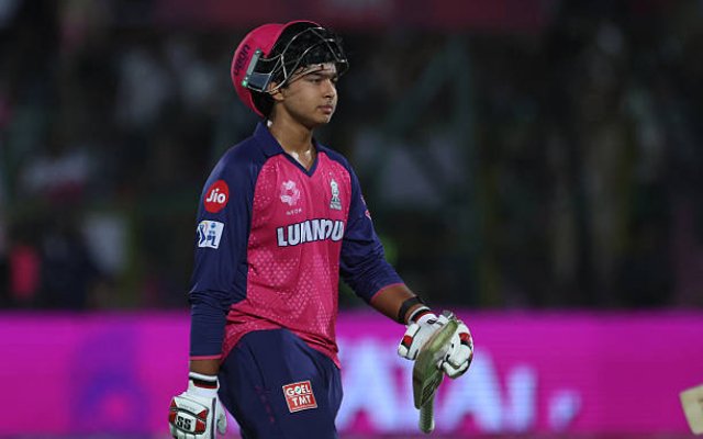 Sehwag urges 14-year-old Vaibhav Suryavanshi to emulate Virat Kohli and aim for 20 years in IPL Sehwag urges 14-year-old Vaibhav Suryavanshi to emulate Virat Kohli and aim for 20 years in IPL