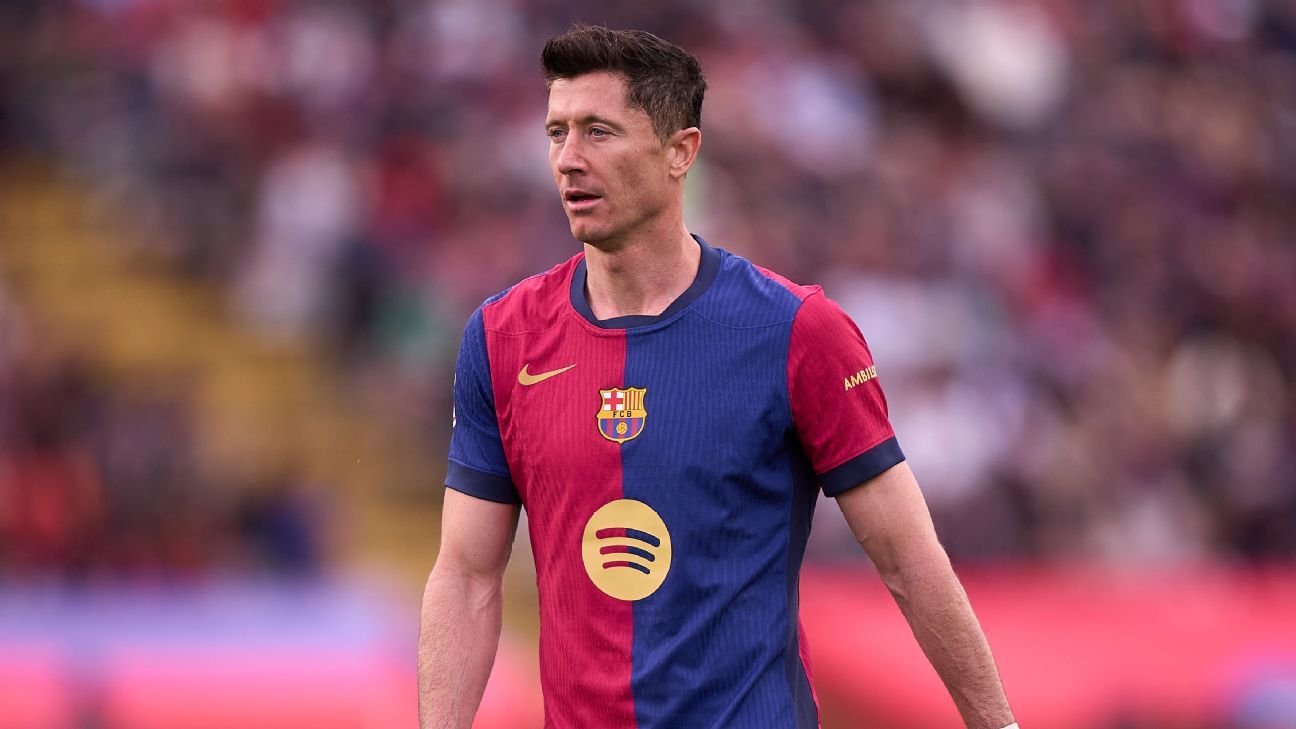 Barcelona’s Robert Lewandowski suffers hamstring injury, club confirms Barcelona’s Robert Lewandowski suffers hamstring injury, club confirms