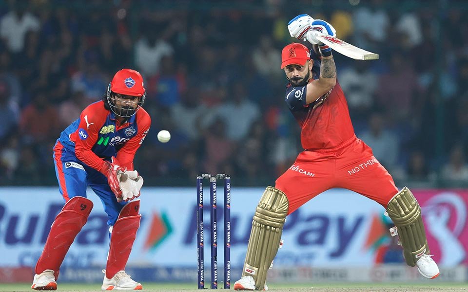 Hilarious Reactions from DC vs RCB, Match 46 at Arun Jaitley Stadium Hilarious Reactions from DC vs RCB, Match 46 at Arun Jaitley Stadium