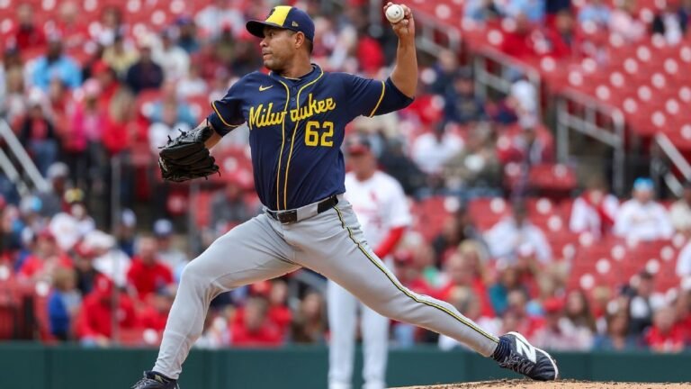 Quintana first Brewer since Sabathia to win first four starts