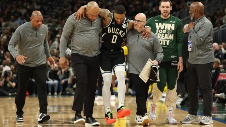 Bucks’ Damian Lillard exits vs. Pacers with lower leg injury