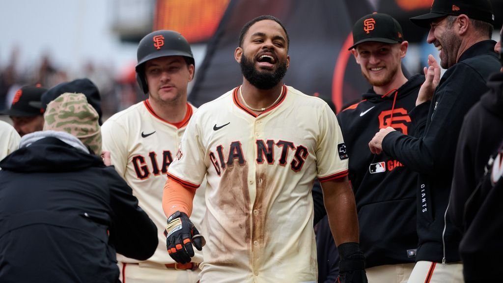 Heliot Ramos’ wild little league homer punctuates Giants’ win Heliot Ramos’ wild little league homer punctuates Giants’ win