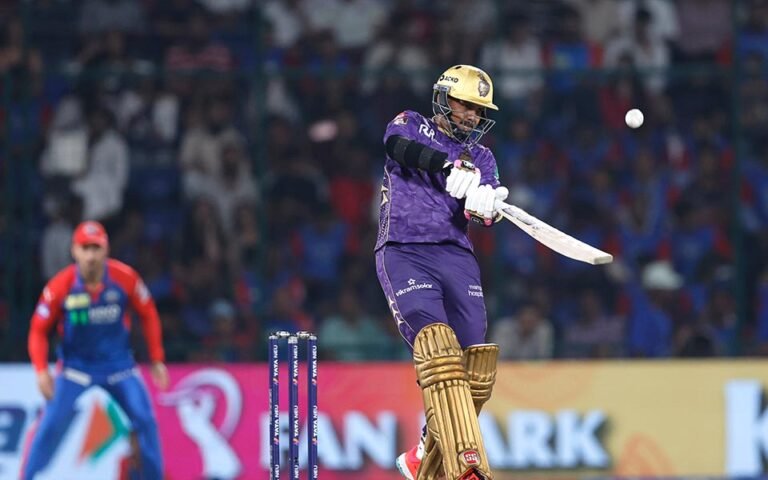 Funniest Memes from DC vs KKR Mid-Innings of Match 48