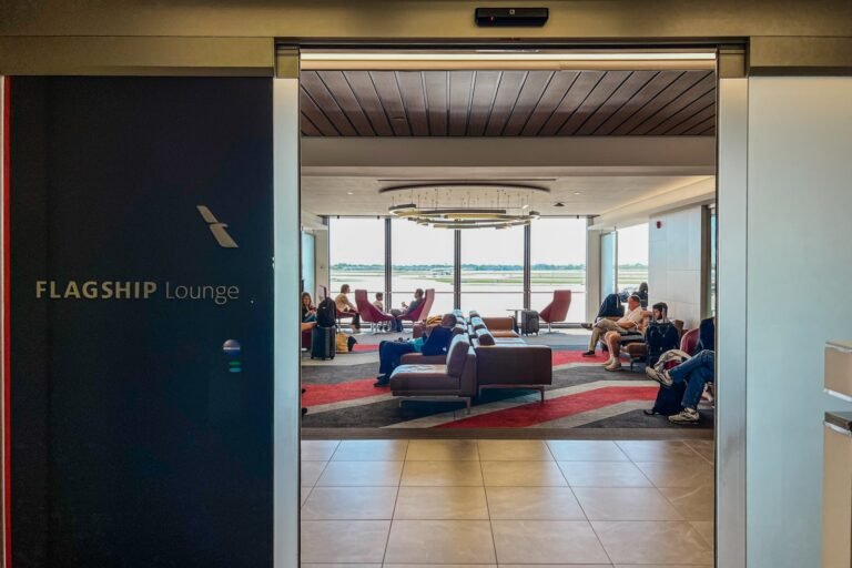 American Airlines plans May opening for Philly Flagship Lounge, reports big first-quarter loss