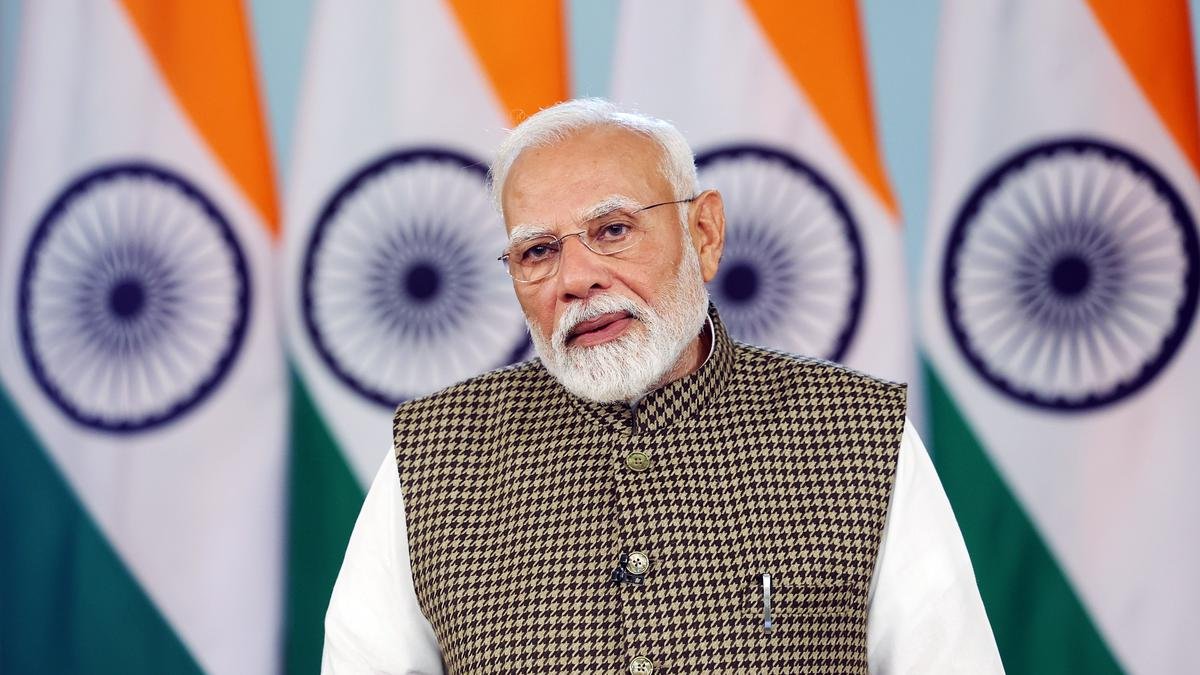PM Modi pays tribute to Jallianwala Bagh massacre victims PM Modi pays tribute to Jallianwala Bagh massacre victims