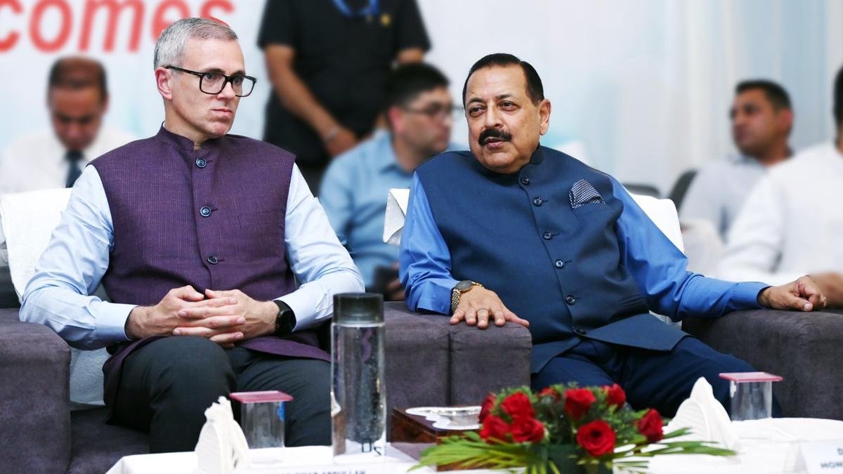 J&K’s progress lies in State’s cooperation with Centre: Omar Abdullah J&K’s progress lies in State’s cooperation with Centre: Omar Abdullah