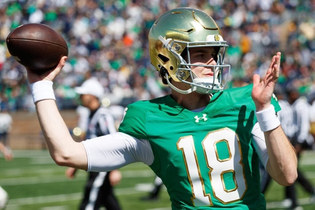 Reports: Notre Dame QB Steve Angeli entering transfer portal