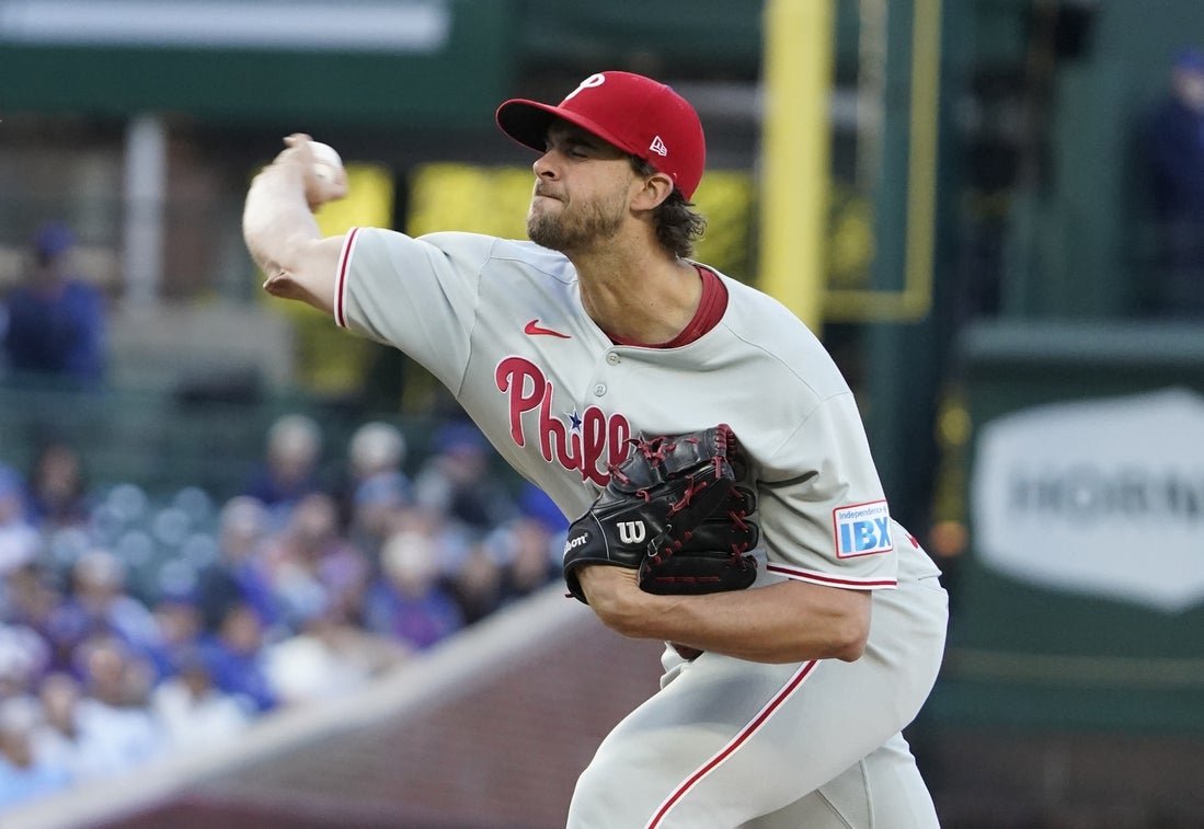 Phillies get two in 10th, win series from Cubs Phillies get two in 10th, win series from Cubs