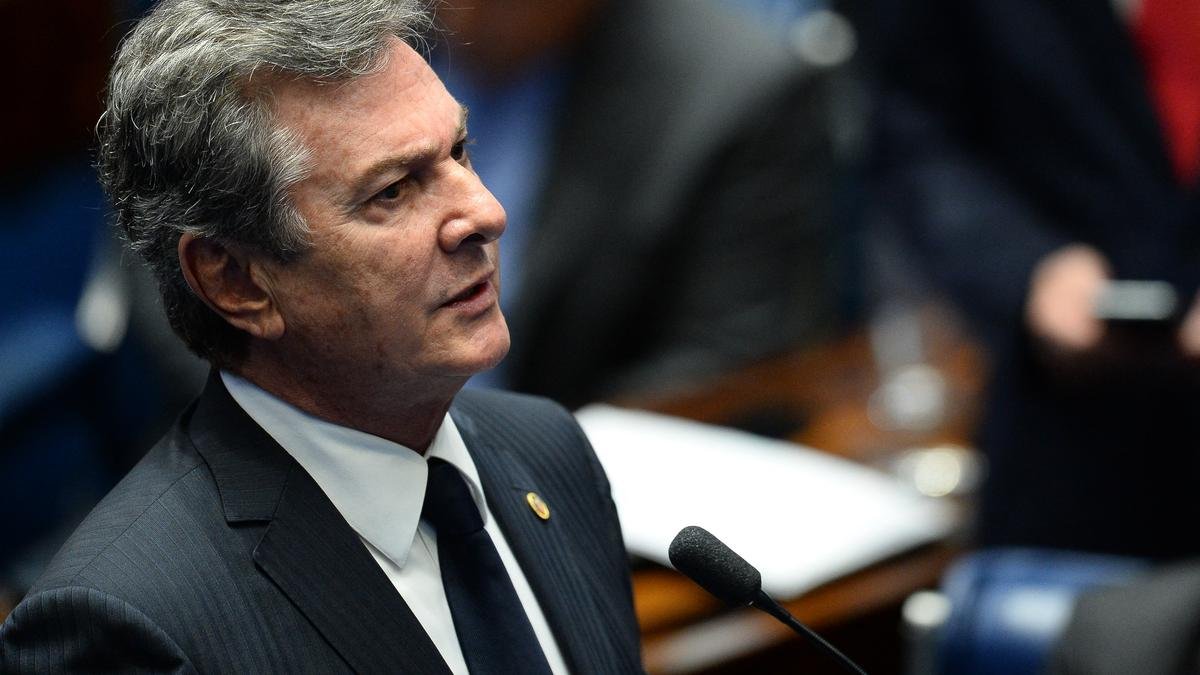 Brazil supreme court judge orders imprisonment of convicted ex-president Collor Brazil supreme court judge orders imprisonment of convicted ex-president Collor