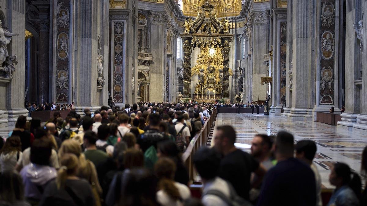 Seating plan for a pope’s funeral – it’s complicated, or compliqué Seating plan for a pope’s funeral – it’s complicated, or compliqué
