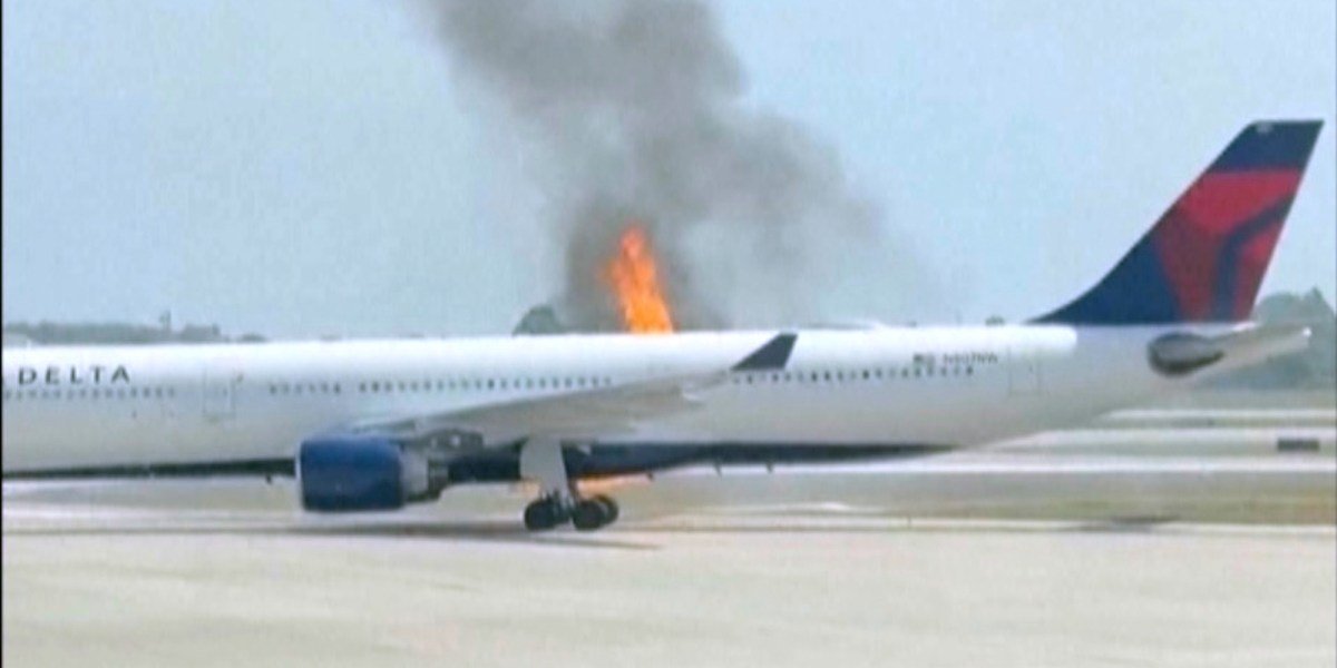 Delta evacuates 282 passengers in latest terrifying plane emergency Delta evacuates 282 passengers in latest terrifying plane emergency