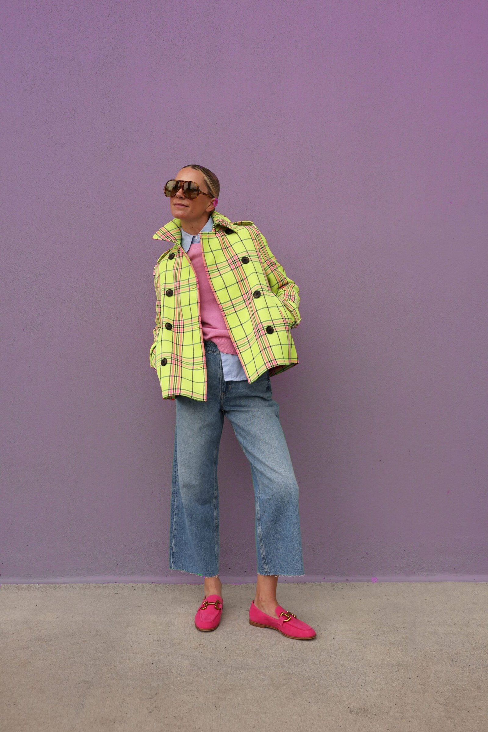 NEON TRENCH