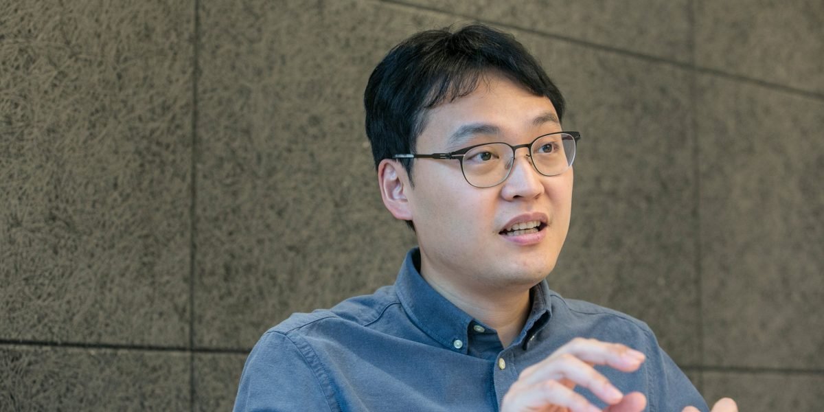 Toss founder Lee Seung-gun—onetime dentist, now Korea’s fintech maven—talks superapps, ‘rubbish ideas’, and IPO plans ‘in the near future’ Toss founder Lee Seung-gun—onetime dentist, now Korea’s fintech maven—talks superapps, ‘rubbish ideas’, and IPO plans ‘in the near future’