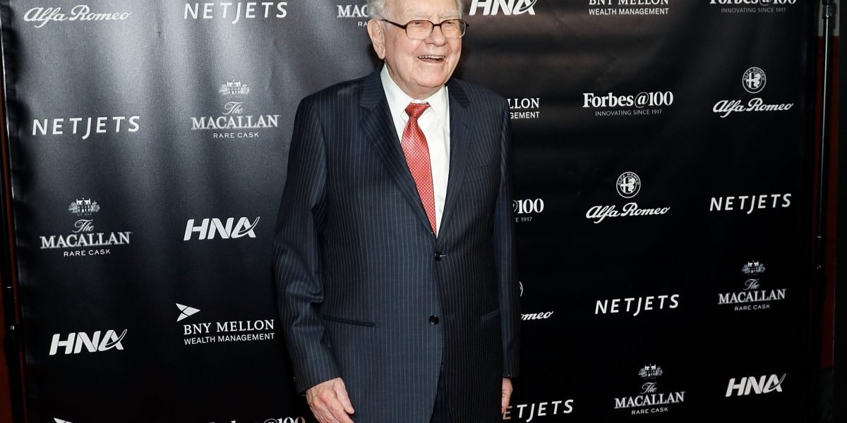 Berkshire Hathaway pulls the rug on a video shared by Trump that claimed Warren Buffett said the president was making ‘the best economic moves’ in 50 years