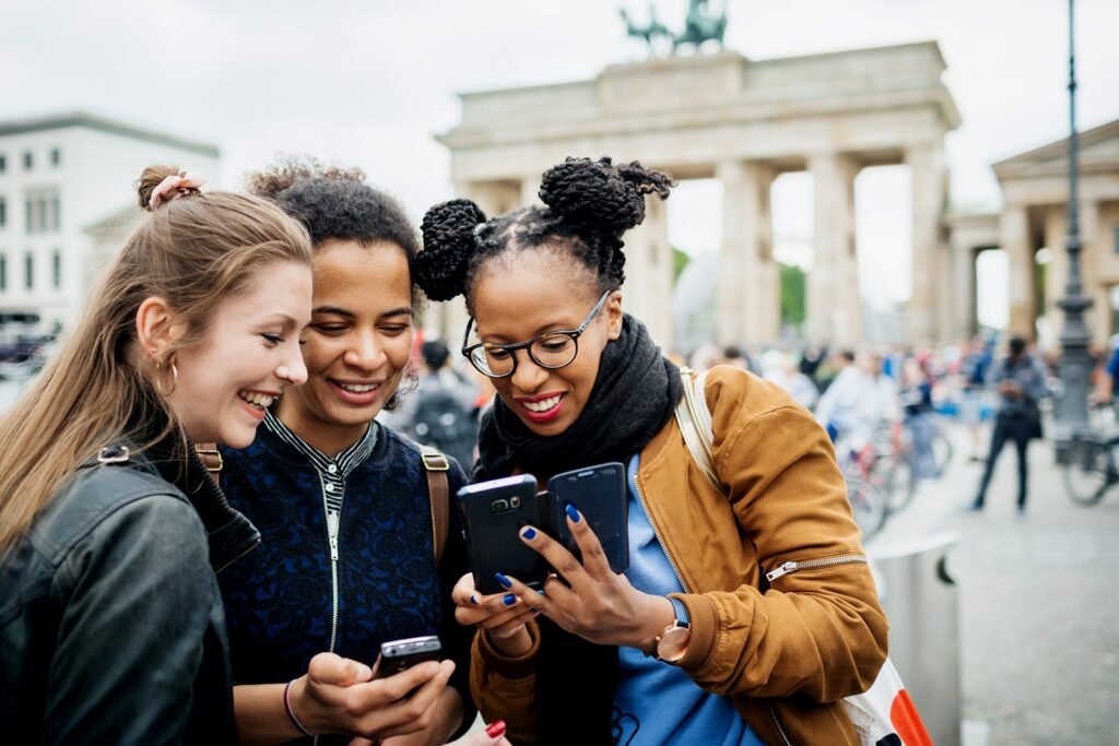 Amex points vs. Chase points: Which is the best rewards currency to earn?