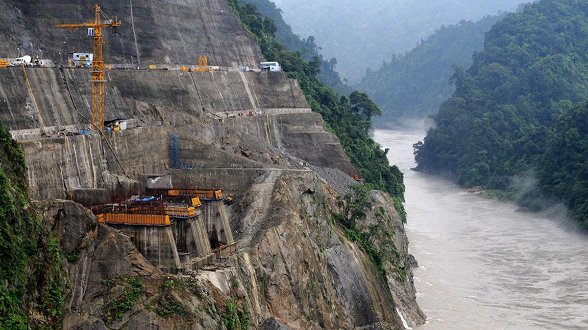 Target of May-end for NHPC’s Subansiri dam triggers downstream impact worries in Assam Target of May-end for NHPC’s Subansiri dam triggers downstream impact worries in Assam