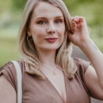 How to Style Minimalist Jewellery for Everyday Outfits – FORD LA FEMME