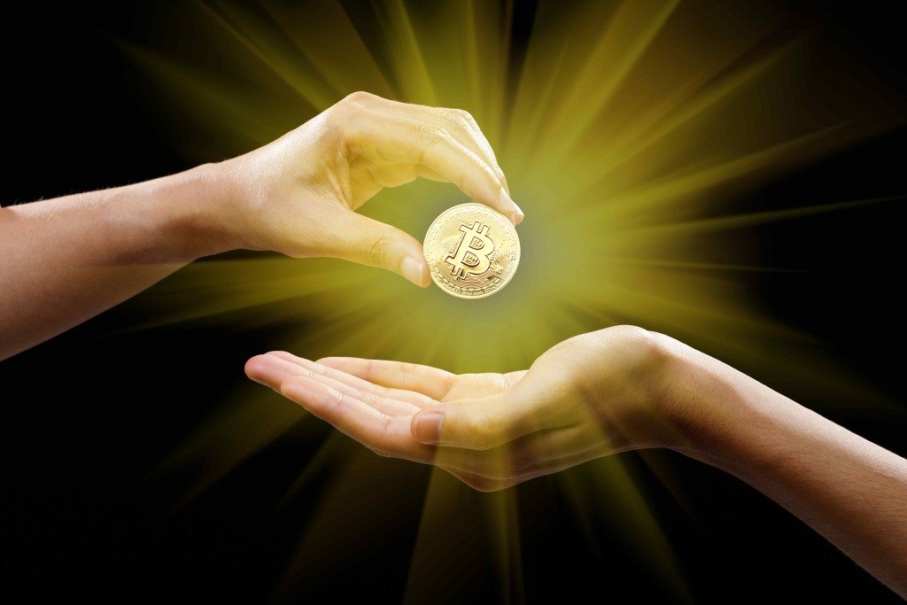 How to accept crypto donations for nonprofit and charity organizations – all you need to know!