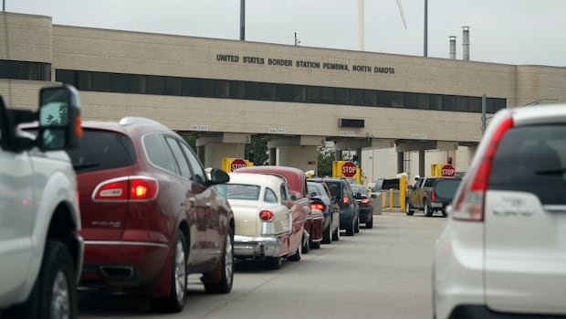 Canada updates travel advice to warn of U.S. border officers’ power to search electronic devices