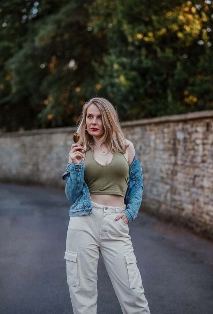 What to Wear on a Retro Road Trip – FORD LA FEMME