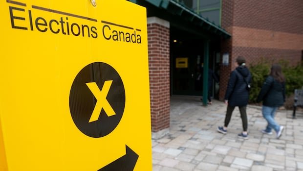 Pen or pencil? Elections Canada says it doesn’t matter when casting a ballot