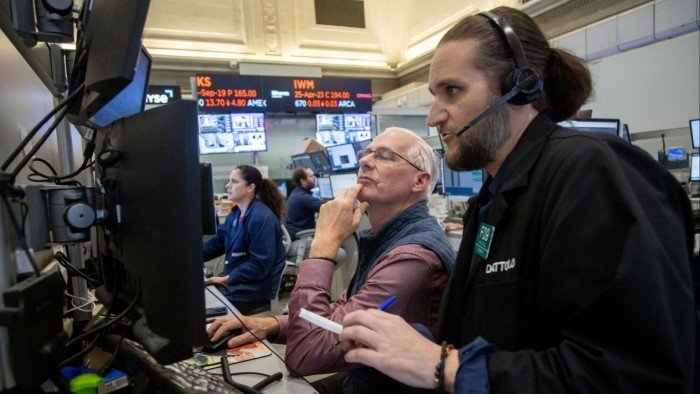 US stocks underperform rest of world by widest margin since 1993