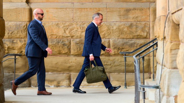 Mark Carney prepares for talks with Donald Trump