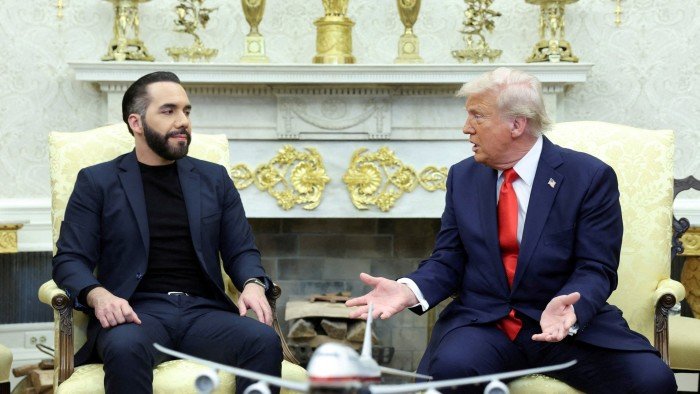 El Salvador offers to swap Venezuelan US deportees for political prisoners