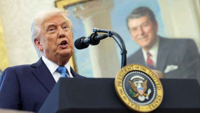 Donald Trump says he has ‘no intention’ of firing Jay Powell