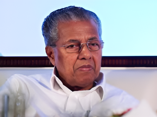 Kerala CM Pinarayi Vijayan Vs RSS; Waqf Bill – Church Property | Rahul Gandhi | विजयन बोले- वक्फ के बाद ईसाई RSS के निशाने पर: संघ के चर्च संपत्ति पर आर्टिकल पर कहा- ये अल्पसंख्यकों को मिटाना चाहते