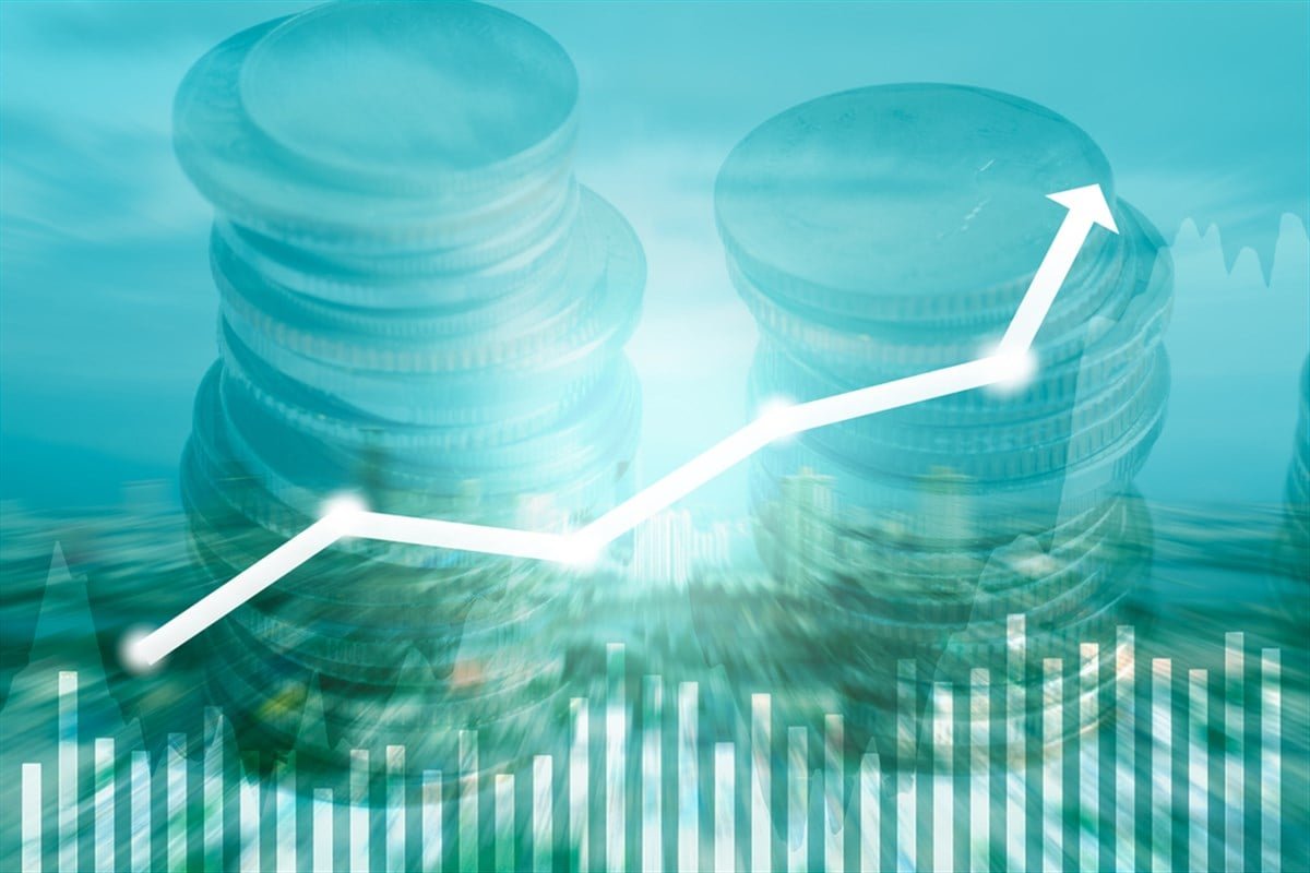 4 Stocks With Above Market Yields That Are Raising Dividends