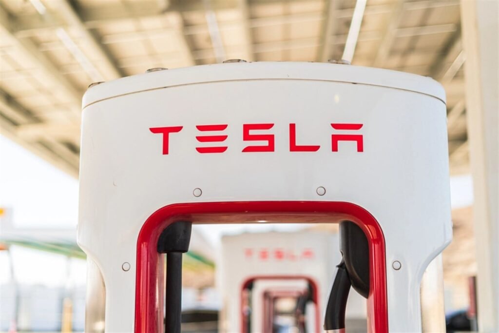 Tesla Stock Gains Support as Wall Street Stays Bullish