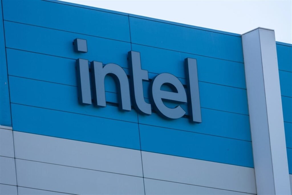 Intel Offloads Altera Stake in Major Strategic Shift