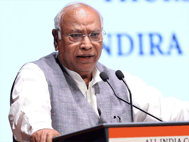 National Herald Case update; Mallikarjun Kharge Nalin Kohli | Sonia Gandhi Rahul Gandhi | नेशनल हेराल्ड केस, खड़गे बोले- हम डरेंगे नहीं: चार्जशीट में साजिश के तहत सोनिया-राहुल का नाम; भाजपा बोली- कानूनी जवाब दें, राजनीति न करें National Herald Case update; Mallikarjun Kharge Nalin Kohli | Sonia Gandhi Rahul Gandhi | नेशनल हेराल्ड केस, खड़गे बोले- हम डरेंगे नहीं: चार्जशीट में साजिश के तहत सोनिया-राहुल का नाम; भाजपा बोली- कानूनी जवाब दें, राजनीति न करें