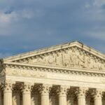 U.S. Supreme Court pauses deportations of Venezuelan migrants under wartime law