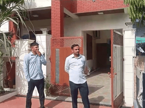Jaipur Crorepati Engineer ACB Raid Update; Ashok Jangid Property | PHED | सरकारी इंजीनियर के जयपुर सहित 19 ठिकानों पर रेड: 6 जिलों में ACB की कार्रवाई, अवैध कमाई से बेटे-बेटी, पत्नी के नाम खरीदी करोड़ों की संपत्ति – Jaipur News Jaipur Crorepati Engineer ACB Raid Update; Ashok Jangid Property | PHED | सरकारी इंजीनियर के जयपुर सहित 19 ठिकानों पर रेड: 6 जिलों में ACB की कार्रवाई, अवैध कमाई से बेटे-बेटी, पत्नी के नाम खरीदी करोड़ों की संपत्ति – Jaipur News