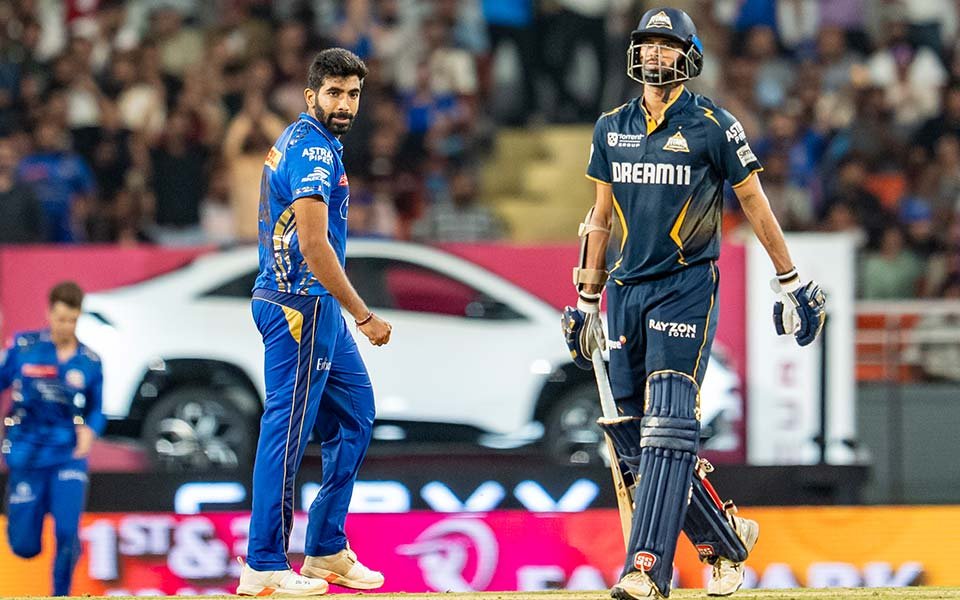 ‘The game isn’t over until Bumrah’s done bowling’ – AB de Villiers on MI’s thriller against GT ‘The game isn’t over until Bumrah’s done bowling’ – AB de Villiers on MI’s thriller against GT