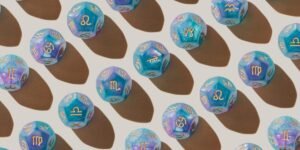 How one woman pivoted from corporate HR to become a career coach and astrologist