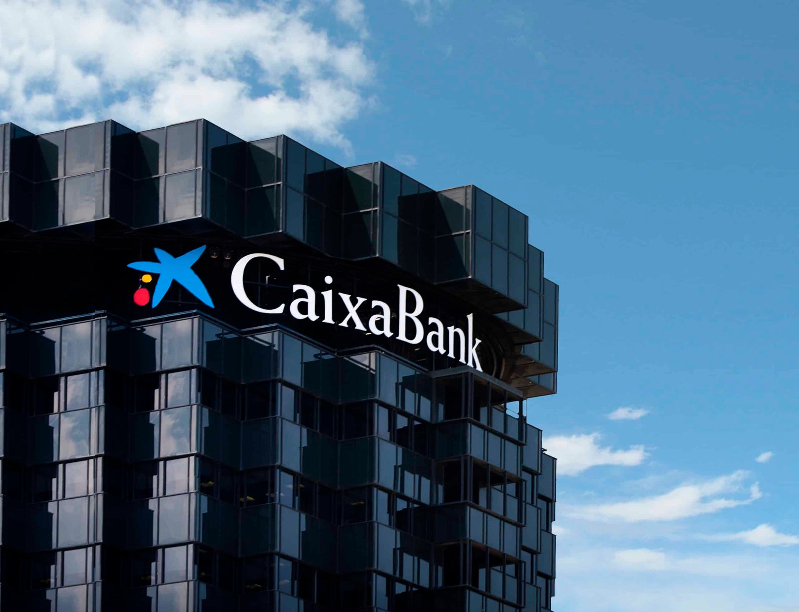 How digital innovation is shaping the future of banking How digital innovation is shaping the future of banking