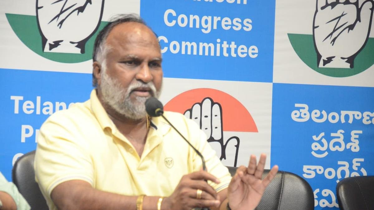 BJP’s politics is hybrid and Congress politics is national: Jagga Reddy BJP’s politics is hybrid and Congress politics is national: Jagga Reddy
