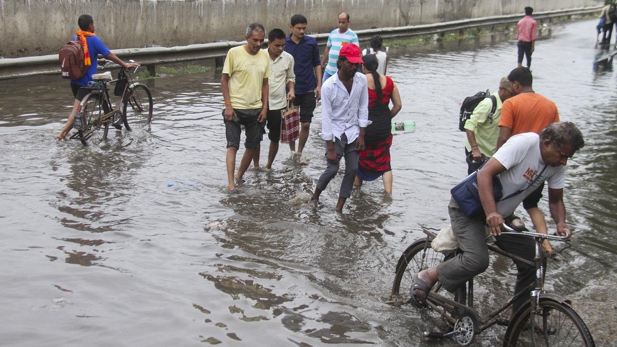 Delhi logs wettest May ever on record; thunderstorm disrupts normal life Delhi logs wettest May ever on record; thunderstorm disrupts normal life