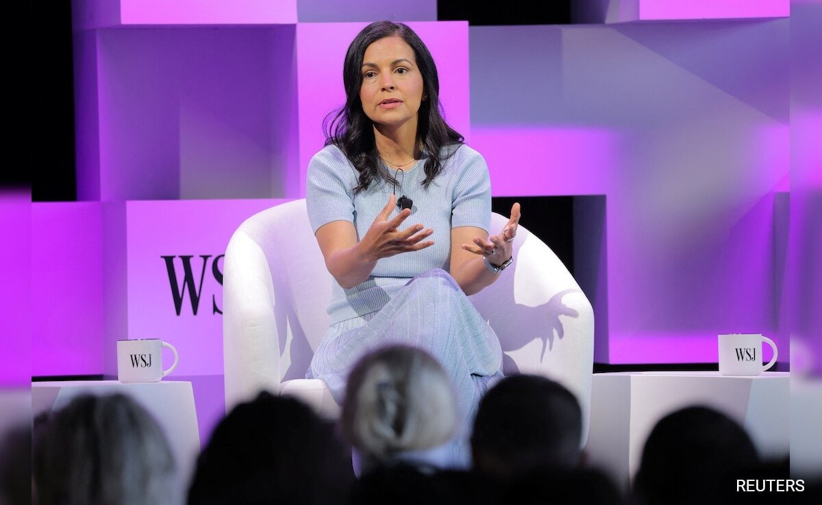 Bumble CEO Lidiane Jones Resigns, Founder To Take On Role Of Chief Executive Bumble CEO Lidiane Jones Resigns, Founder To Take On Role Of Chief Executive