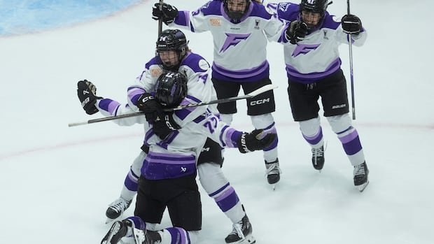 Curl-Salemme plays hero as Frost edge Charge in OT to even PWHL Finals