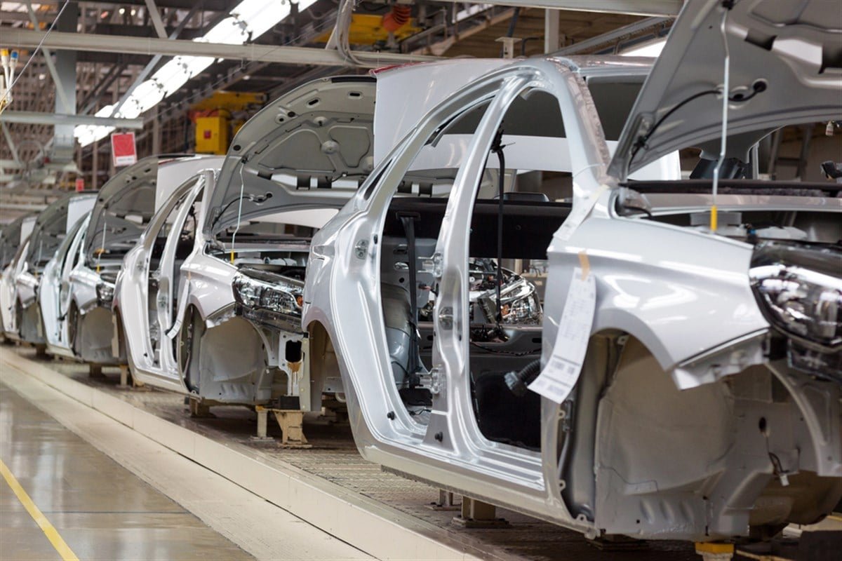 BYDDY and RACE Stocks Shine While GM, TM Stocks Struggle BYDDY and RACE Stocks Shine While GM, TM Stocks Struggle