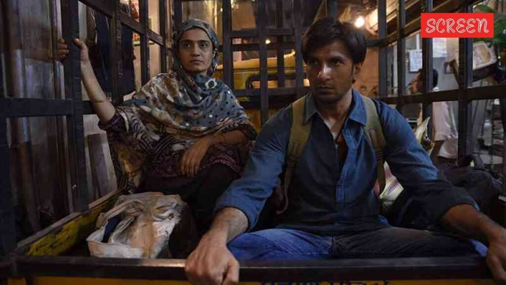 Amruta Subhash inisisted on playing Ranveer Singh’s mother in Gully Boy despite only 6-year age gap, Zoya Akhtar was hesitant: ‘Tum bahut chhoti ho’ | Bollywood News